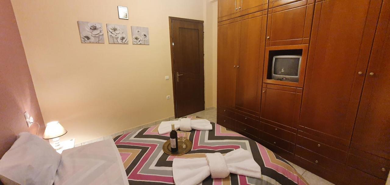 Panos Rooms Kalambaka Exterior foto